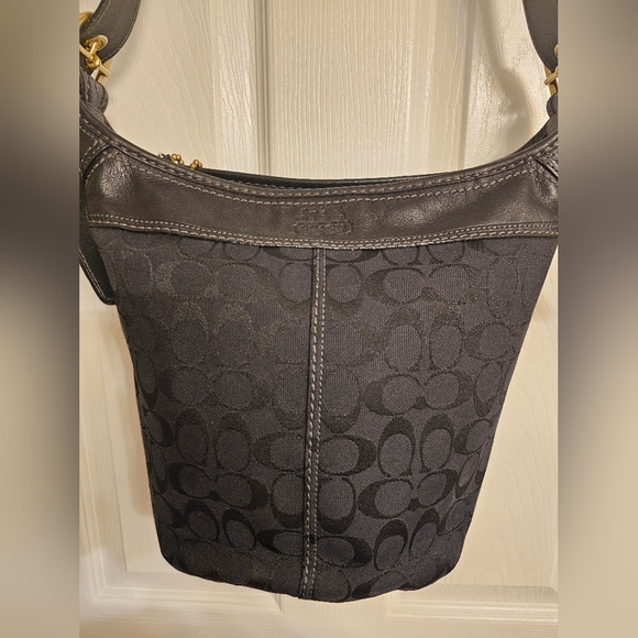 Coach Canvas Bag with dustbag included - Picture 1 of 13